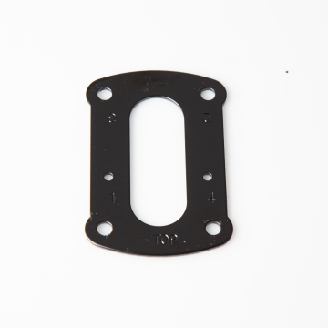 Oil pump installation clamp