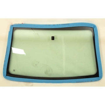 Pare brise feuilleté bombé teinté vert ep 5mm