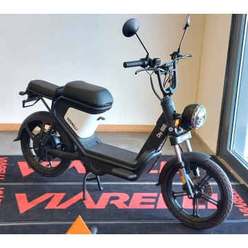 OUTLET Elmoped Viarelli City 1000 Svart Klass 2